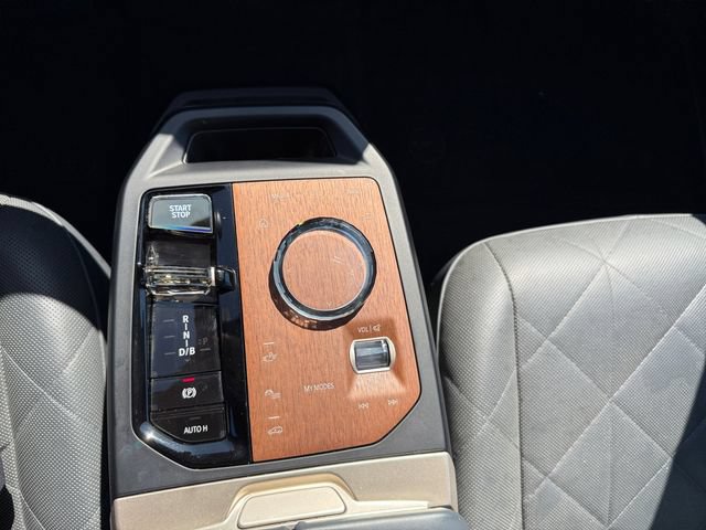 Used 2023 BMW iX M60 w/ Executive Package AWD/4WD image 31