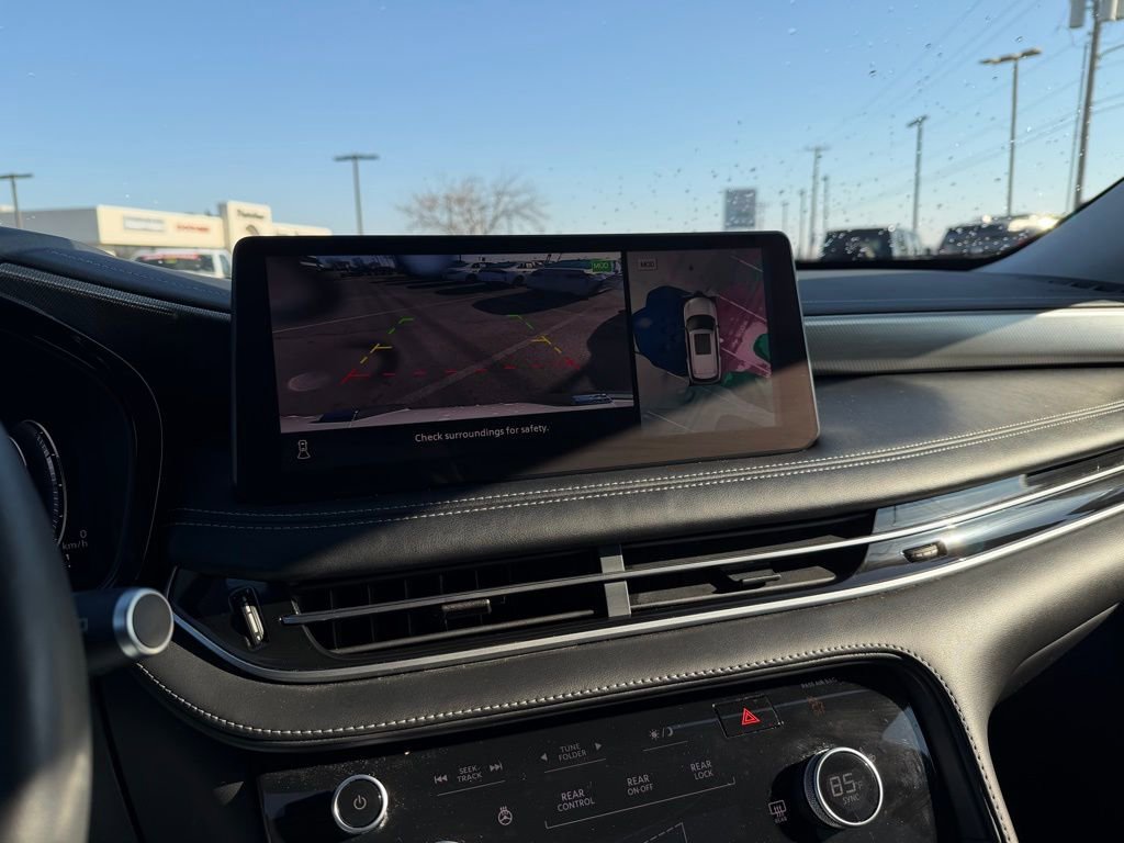 Used 2024 INFINITI QX60 Luxe image 19