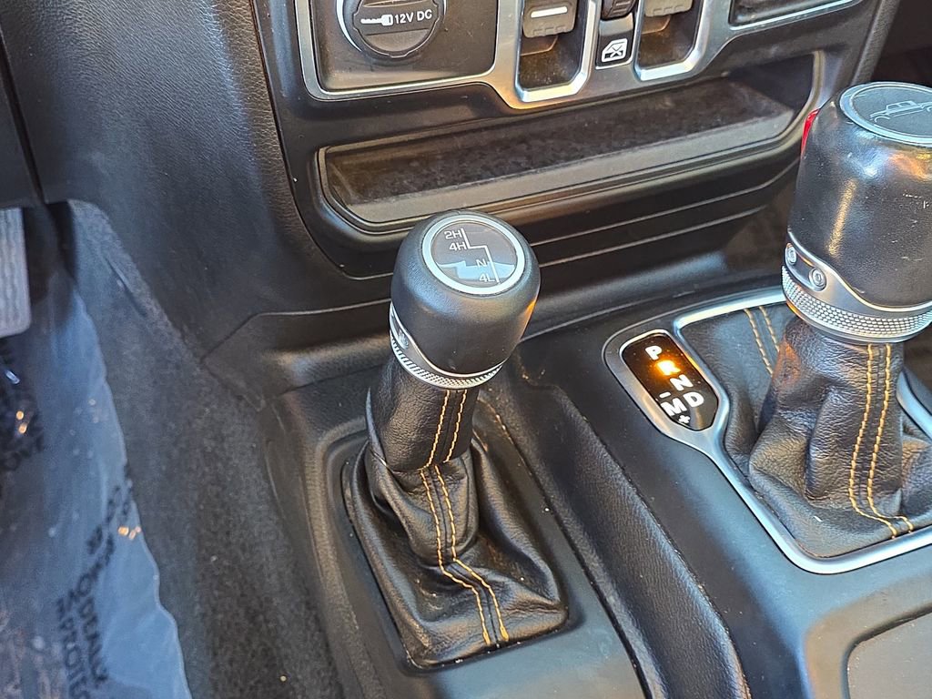 Used 2021 Jeep Gladiator Overland image 25