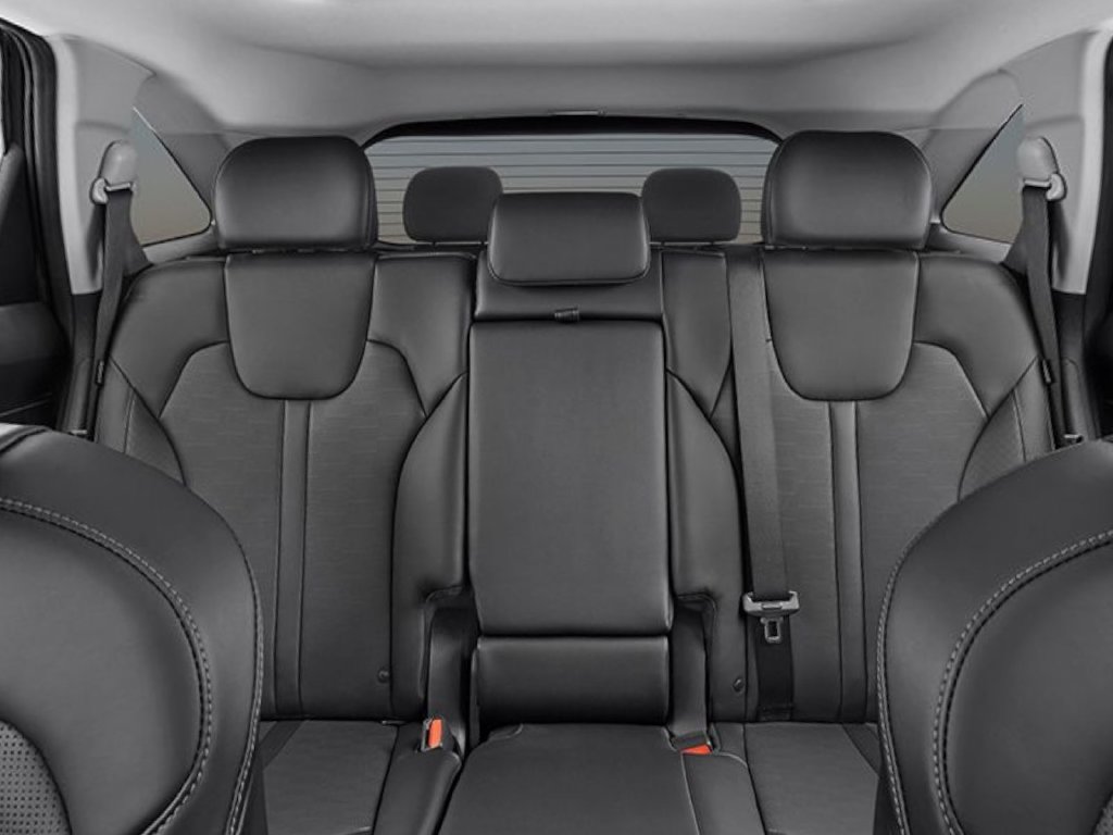 New 2026 Kia Sorento S FWD image 17