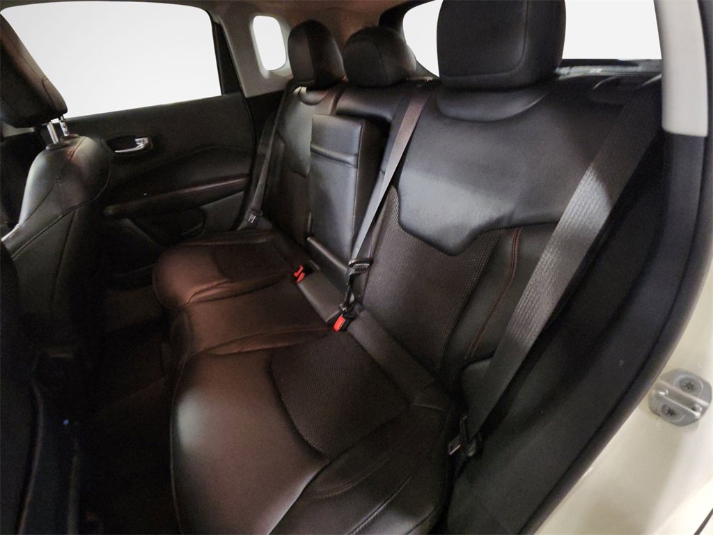 Used 2018 Jeep Compass Trailhawk image 24