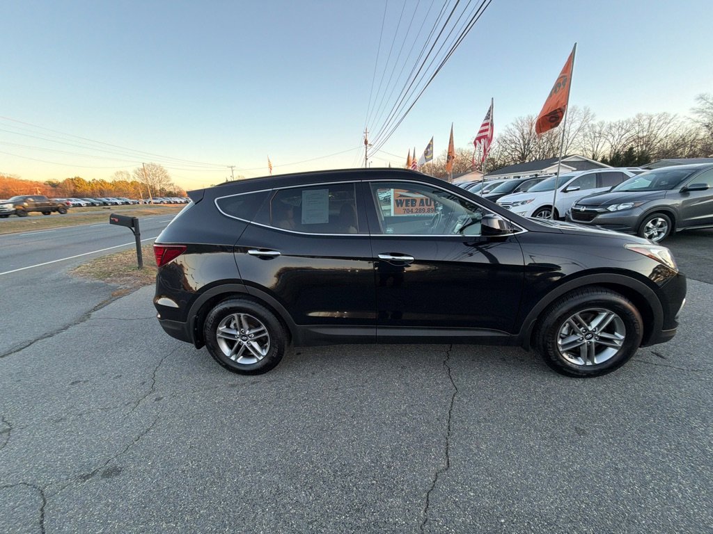 Used 2017 Hyundai Santa Fe Sport image 13