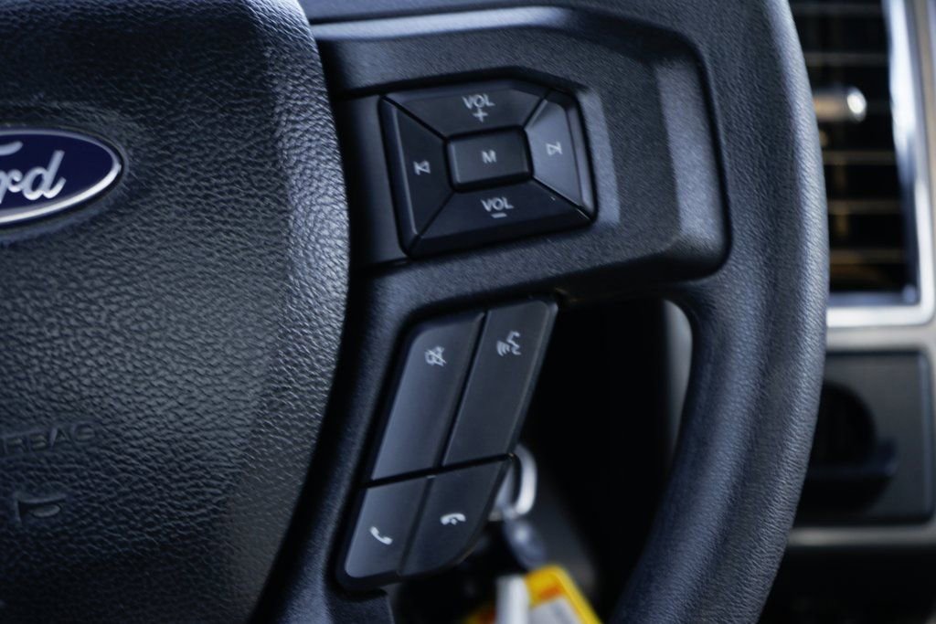 Used 2017 Ford F550 2WD Regular Cab Super Duty w/ Advanced Security Pack image 33