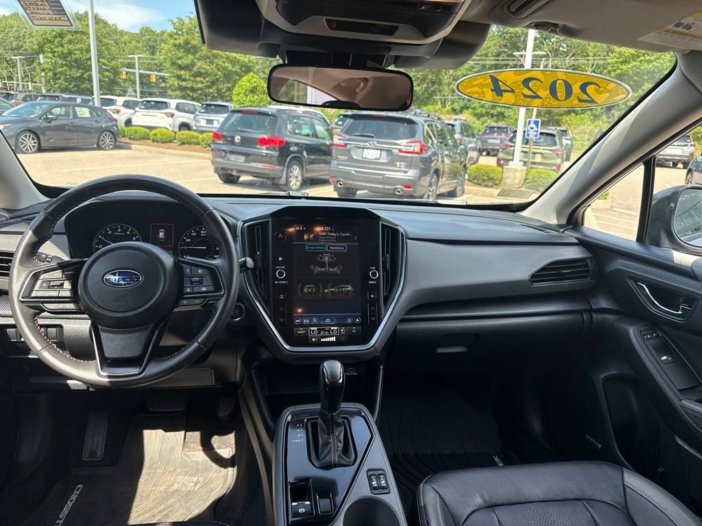 Used 2024 Subaru Crosstrek 2.5i Limited AWD/4WD image 8