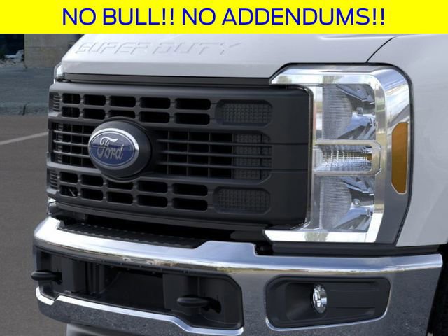 New 2026 Ford F250 XL w/ XL Chrome Package image 18