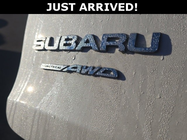 Used 2023 Subaru Ascent Limited w/ Technology Package image 9