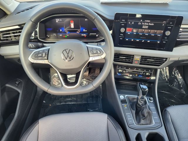 New 2026 Volkswagen Jetta SE FWD image 25