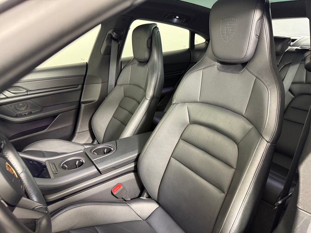 Certified 2022 Porsche Taycan 4S AWD/4WD image 5