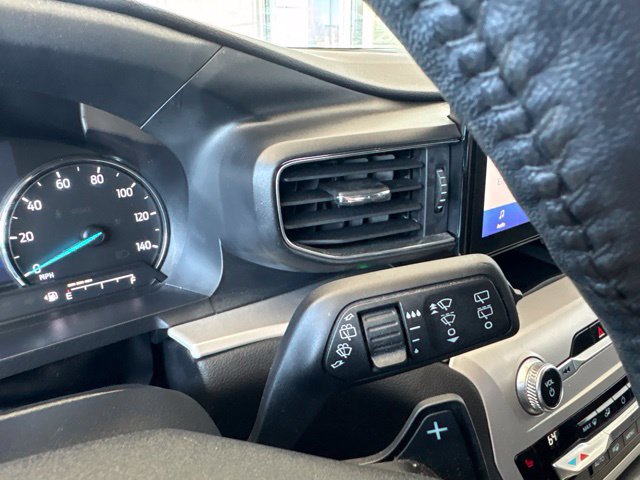 Used 2020 Ford Explorer XLT w/ Equipment Group 202A AWD/4WD image 22