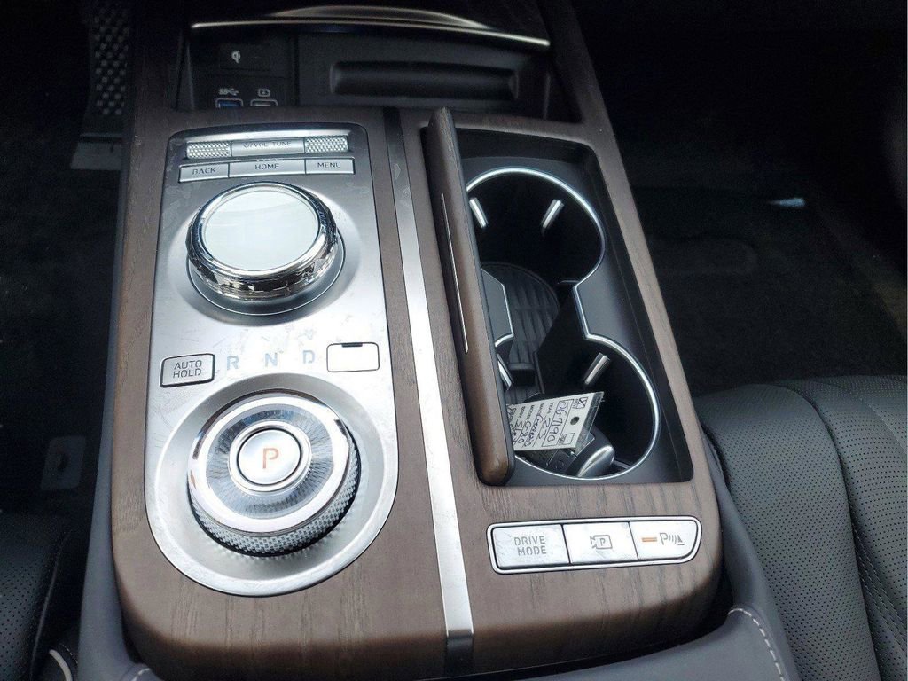 New 2023 Genesis G80 image 17