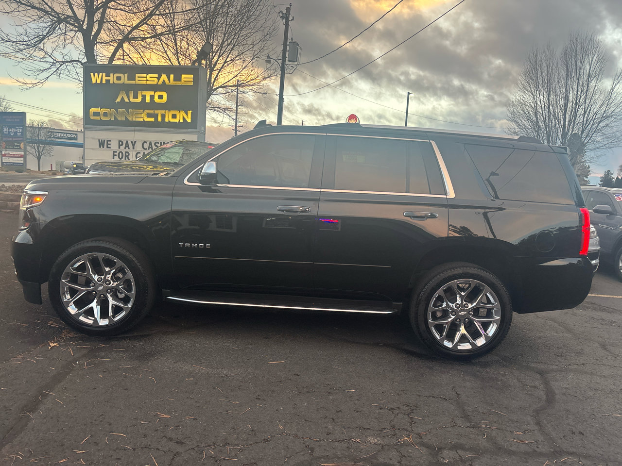 Used 2017 Chevrolet Tahoe Premier image 2