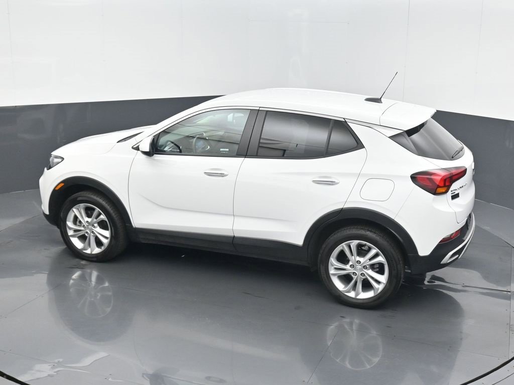 Used 2023 Buick Encore GX Preferred w/ Cold Weather Comfort Package image 15