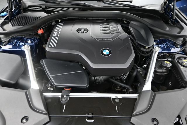 Used 2023 BMW 530i w/ Premium Package RWD image 21