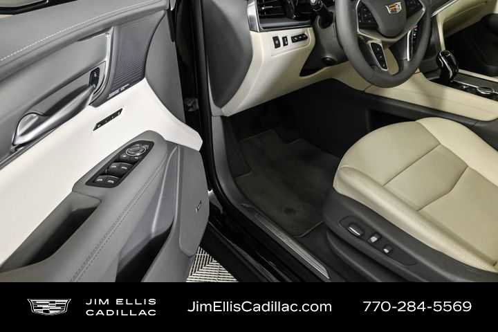 New 2025 Cadillac XT5 Premium Luxury w/ Technology Package image 7