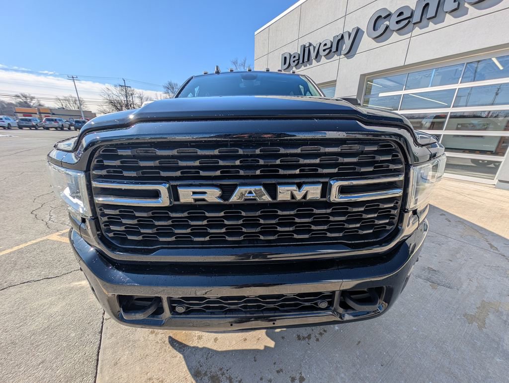 Used 2022 RAM 3500 Big Horn w/ Level A Equipment Group image 10
