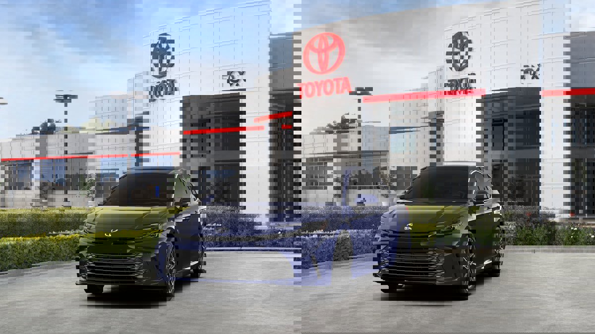 New 2026 Toyota Camry XLE image 18