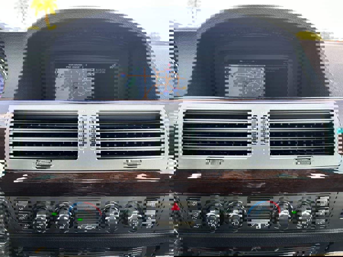 Used 2008 BMW 750Li image 17