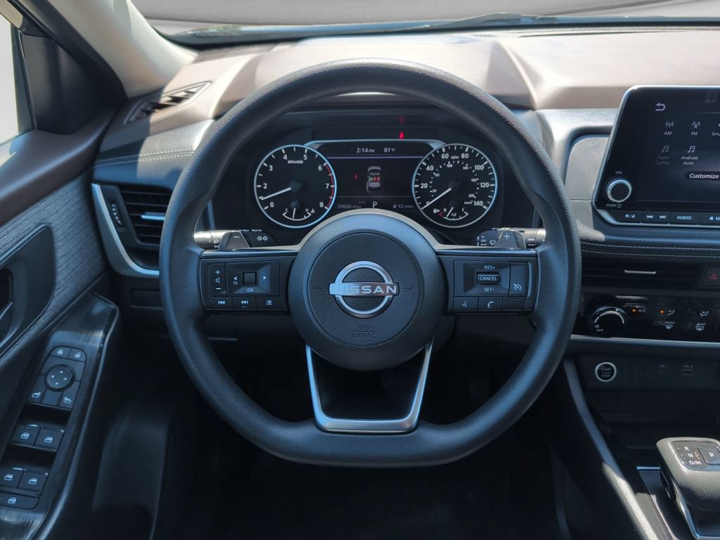Used 2023 Nissan Rogue S AWD/4WD image 11