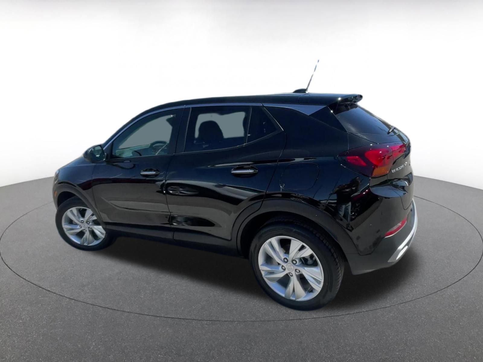 Used 2025 Buick Encore GX Preferred FWD image 10