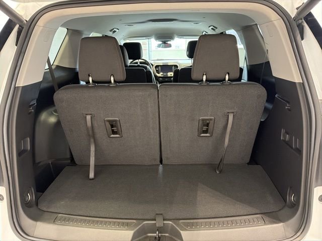 Certified 2023 GMC Acadia AT4 w/ Trailering Package image 9