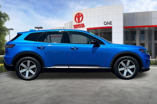 Used 2024 Honda Prologue EX image 3
