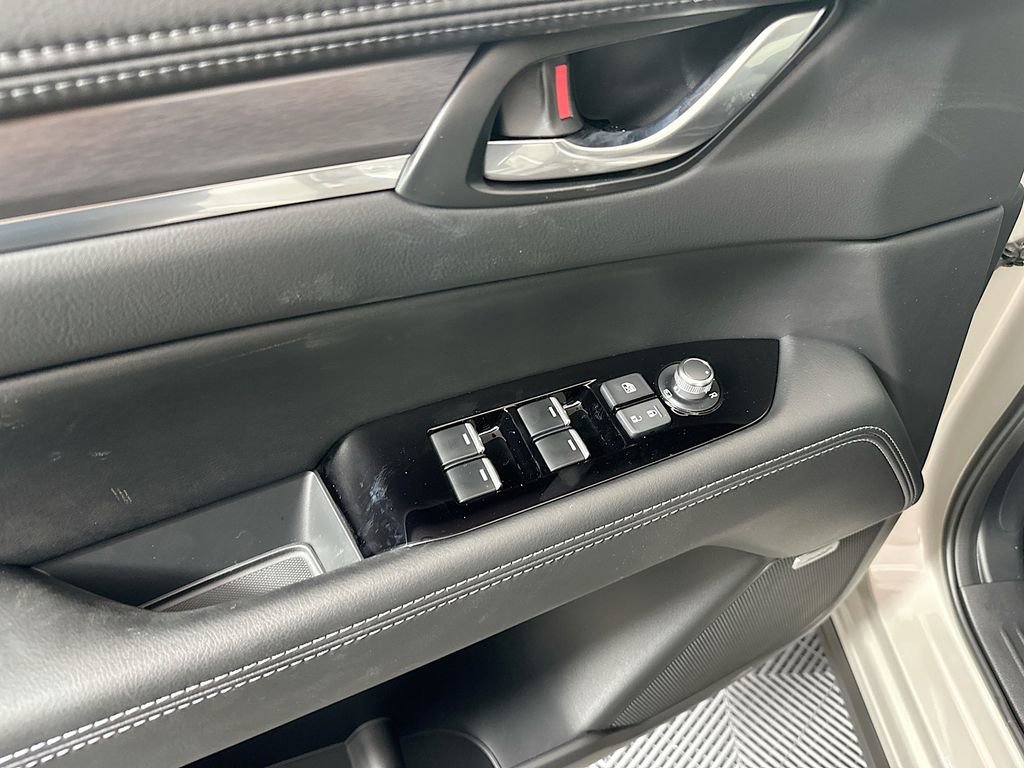 New 2025 MAZDA CX-5 AWD 2.5 S w/ Premium Plus Pkg image 9
