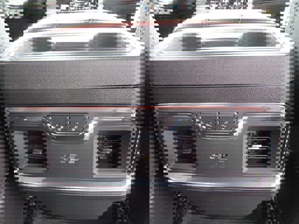 New 2026 GMC Sierra 2500 Denali Ultimate image 14