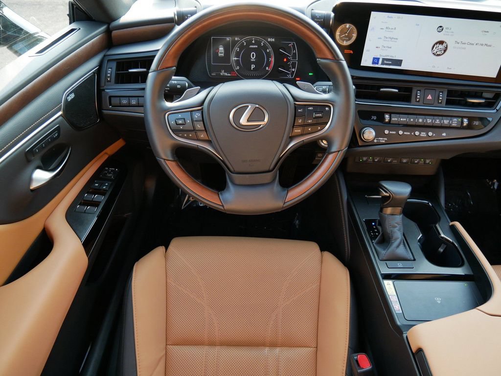 Certified 2025 Lexus ES 350 Ultra Luxury w/ Accessory Package (Z2) FWD image 13