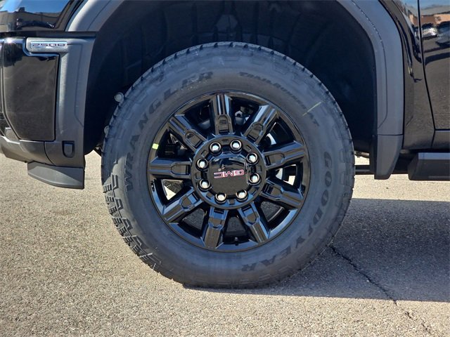 New 2026 GMC Sierra 2500 AT4 w/ AT4 Premium Plus Package image 19