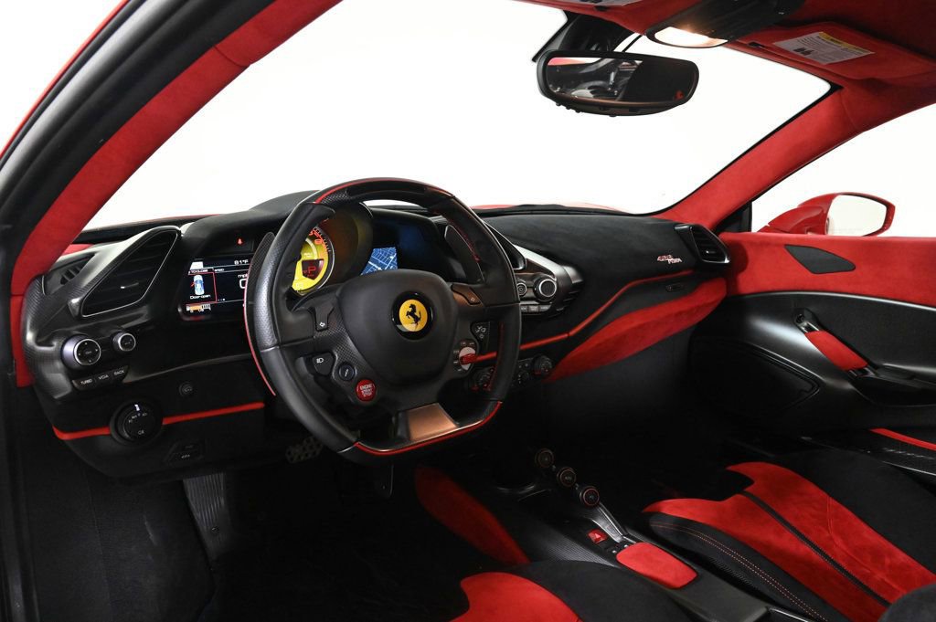 Certified 2019 Ferrari 488 Pista Coupe image 3