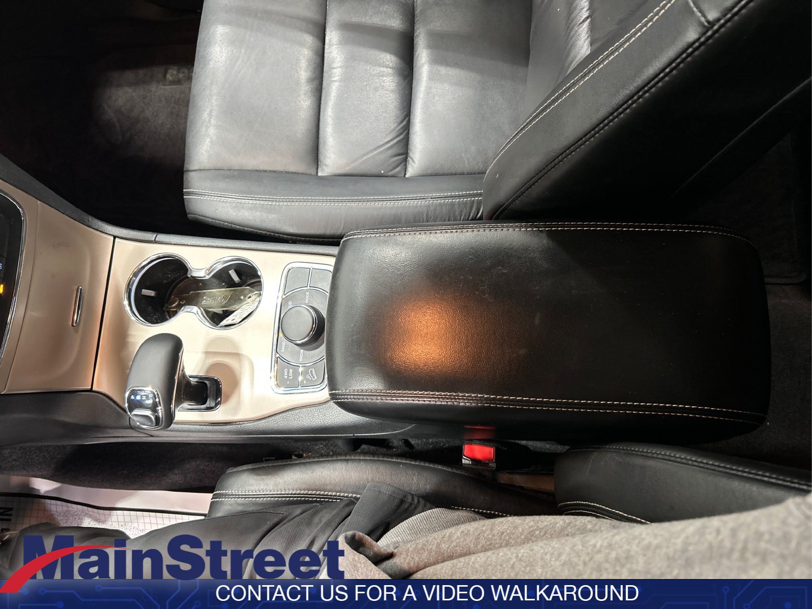 Used 2015 Jeep Grand Cherokee Limited AWD/4WD image 14