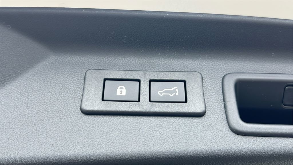 New 2026 Subaru Forester Premium image 17