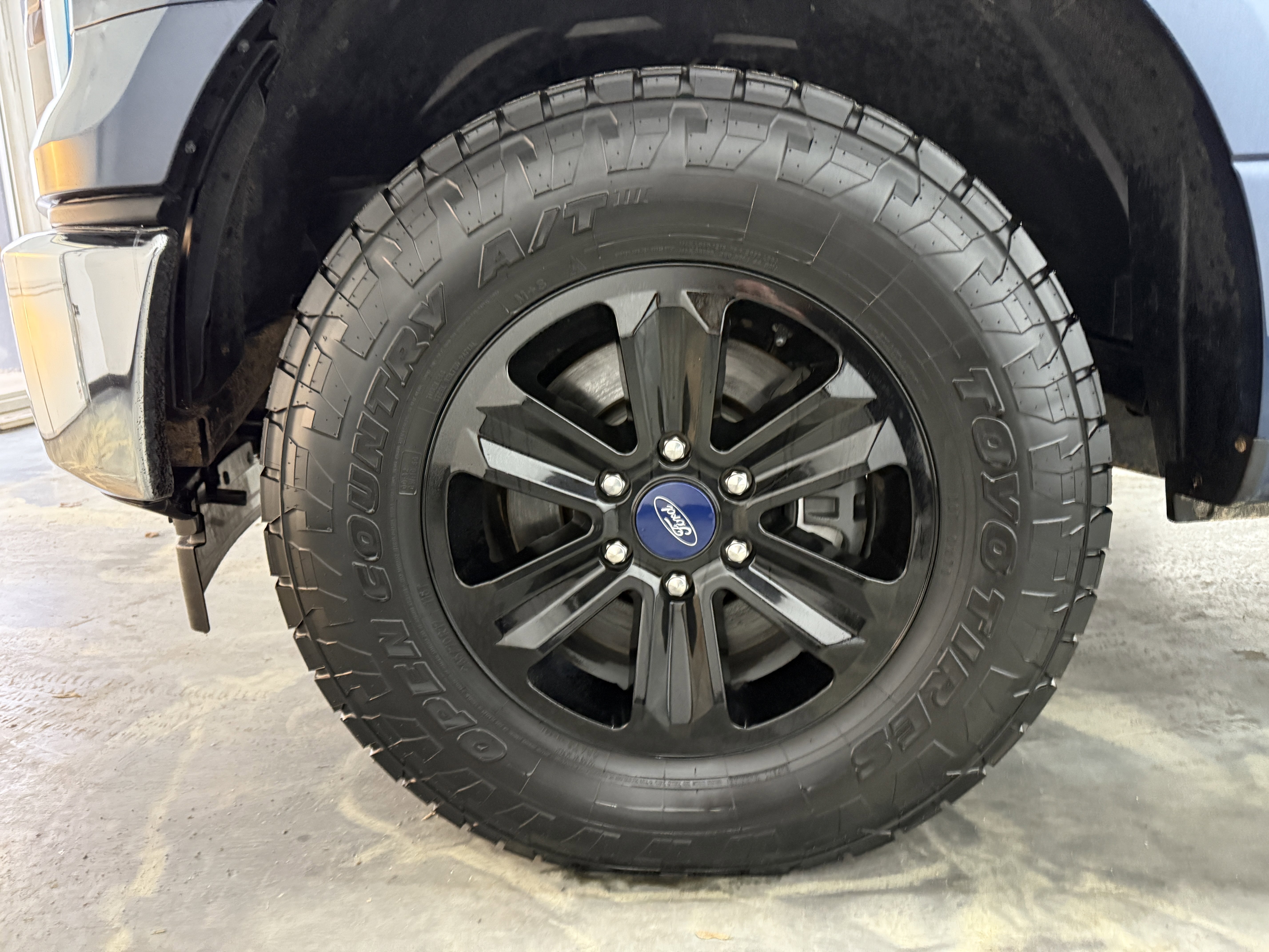 Used 2017 Ford F150 XLT w/ Equipment Group 301A Mid image 25