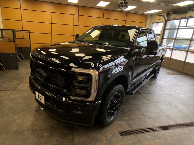 New 2026 Ford F250 Lariat w/ Black Appearance Package AWD/4WD image 3