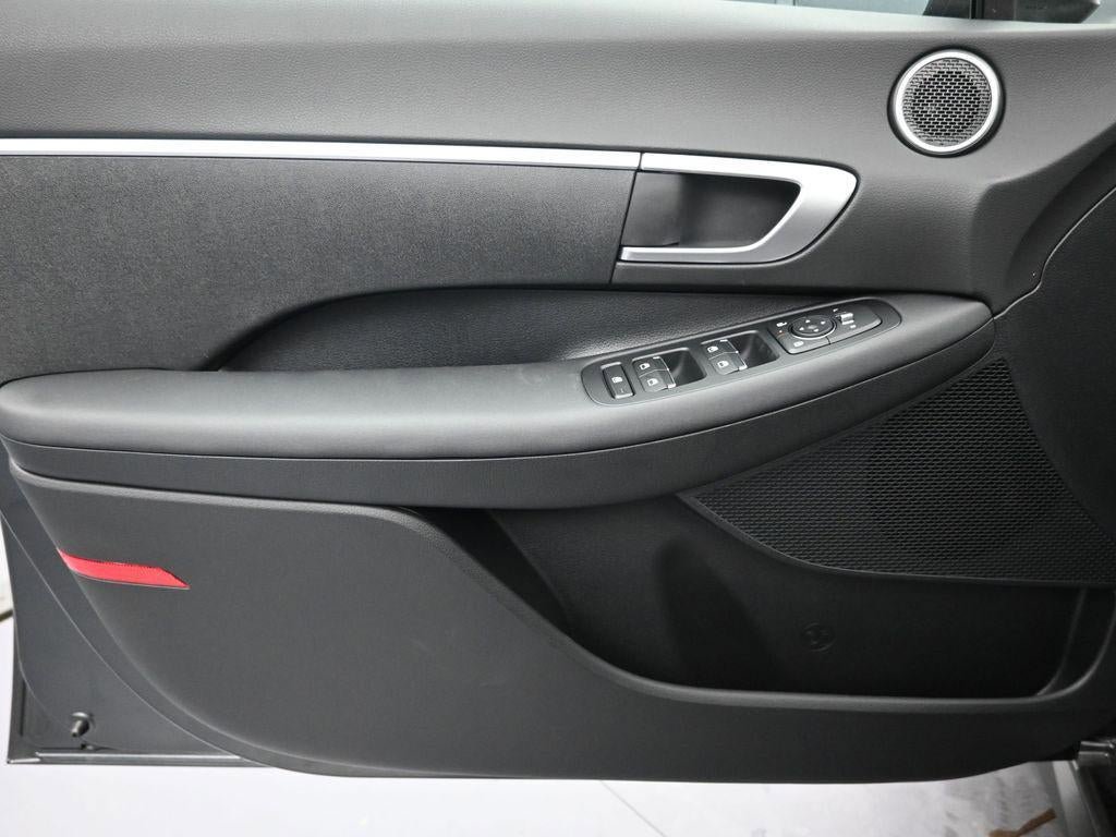 New 2026 Hyundai Sonata SE FWD image 21