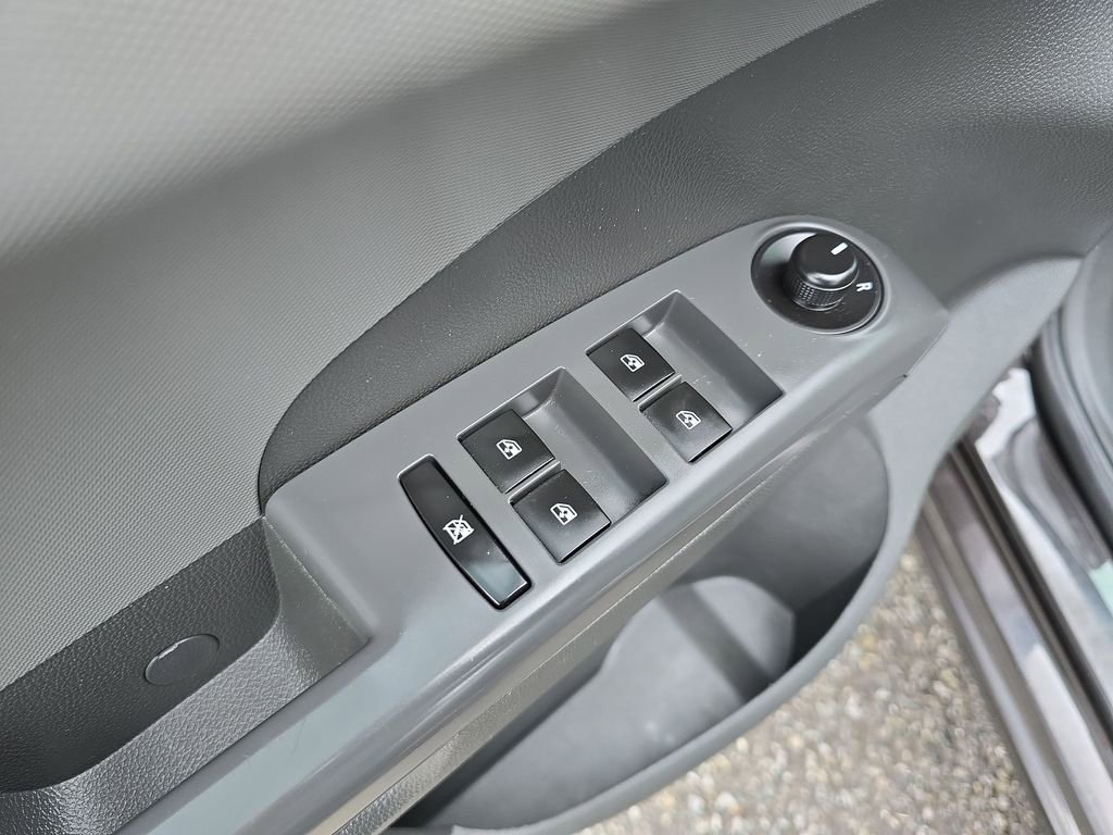 Used 2015 Chevrolet Sonic LT w/ Fun and Sun Package image 23