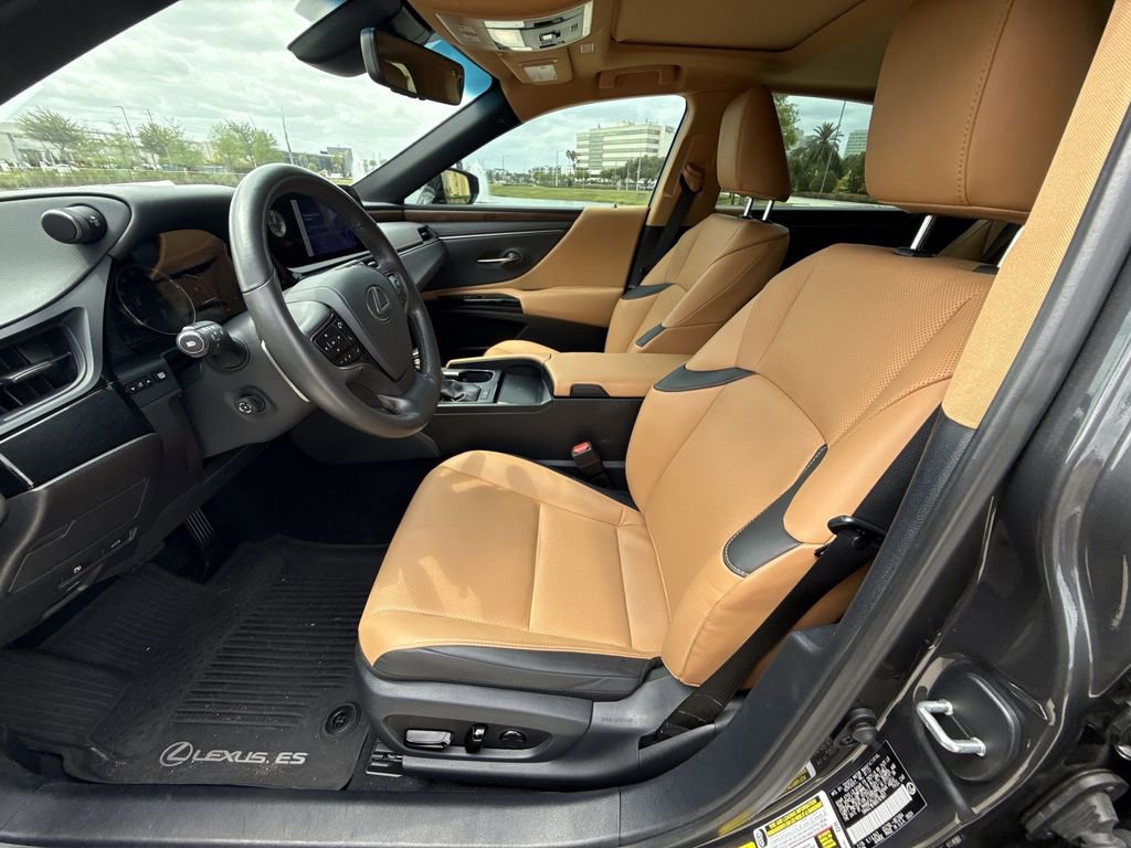 Used 2024 Lexus ES 350 w/ Premium Package FWD image 30