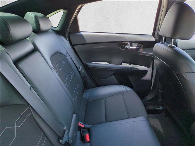 Used 2022 Kia Forte GT-Line w/ GT-Line Technology Package FWD image 19
