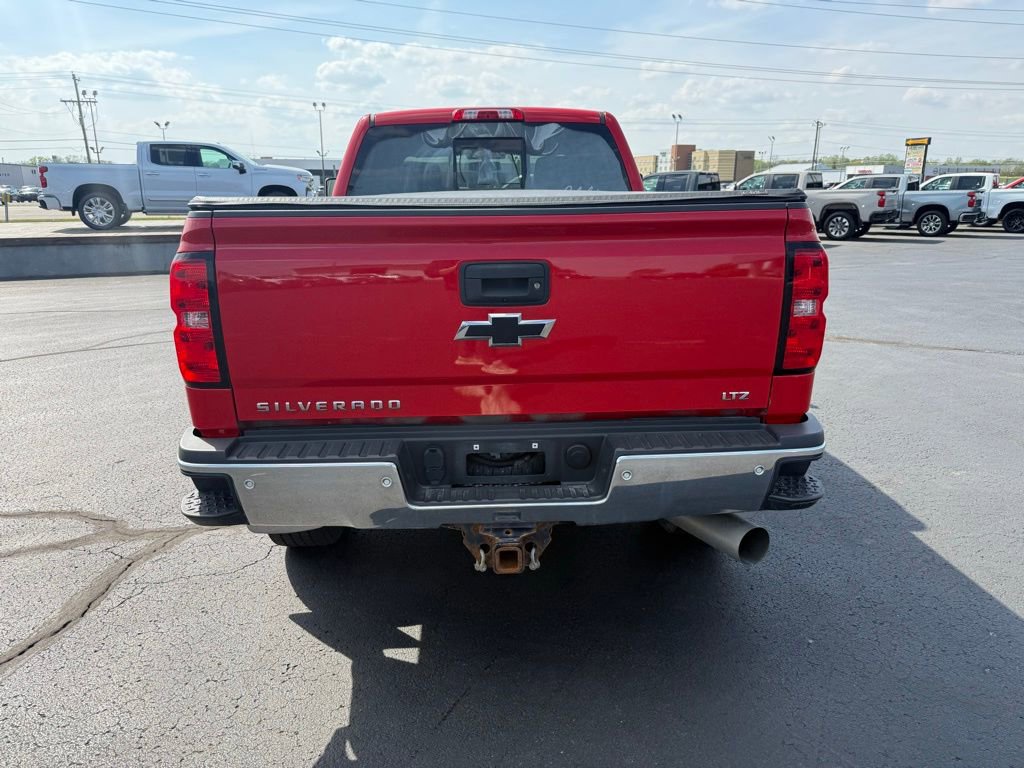 Used 2019 Chevrolet Silverado 2500 LTZ w/ LTZ Plus Package AWD/4WD image 4