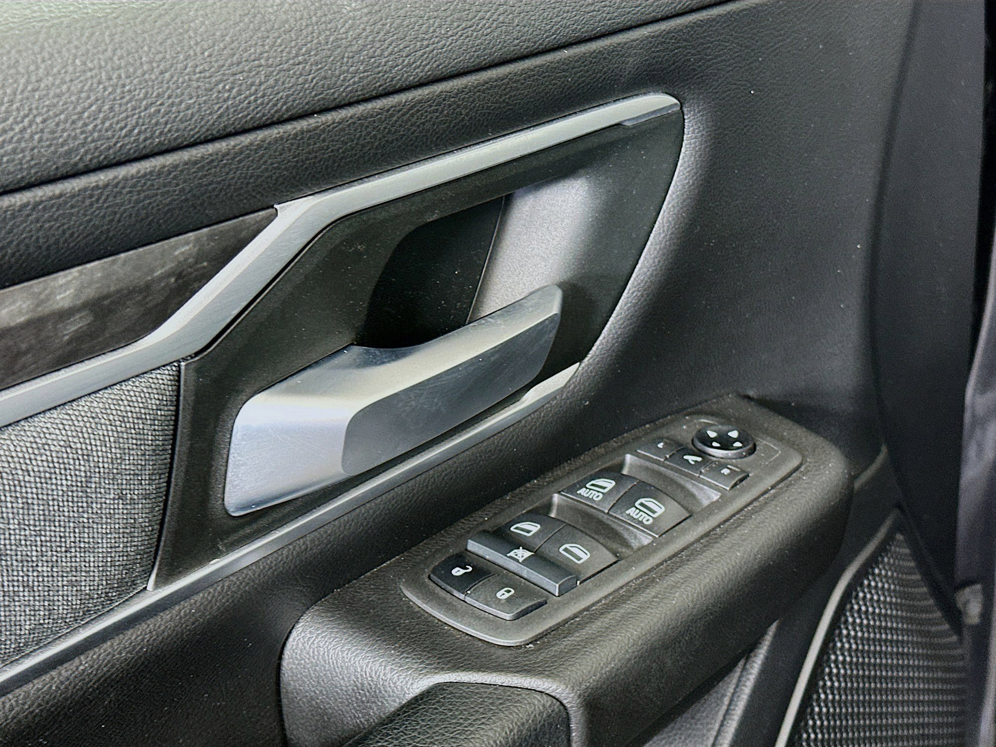 Used 2021 RAM 1500 Big Horn image 15