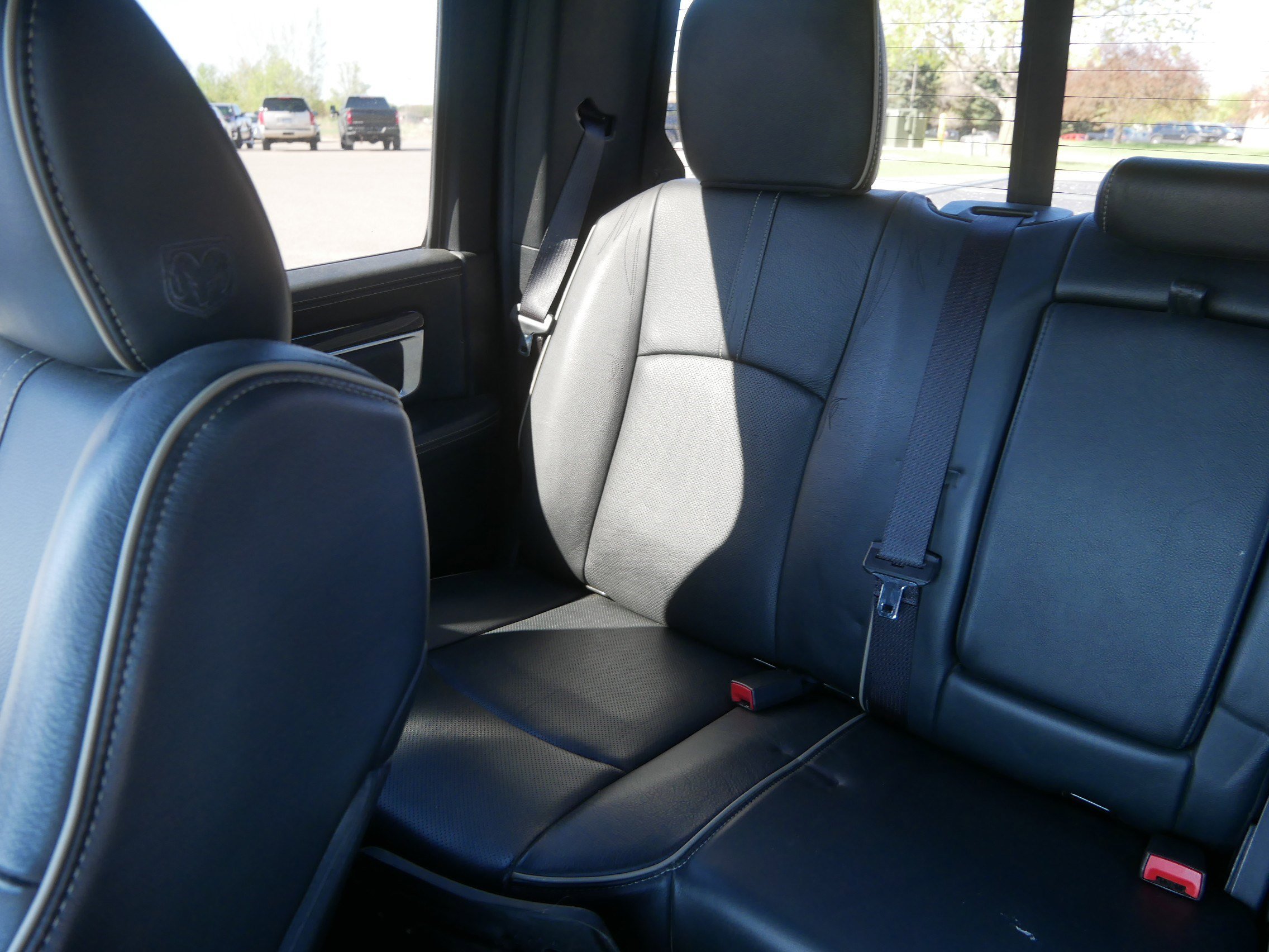 Used 2017 RAM 1500 Limited AWD/4WD image 12