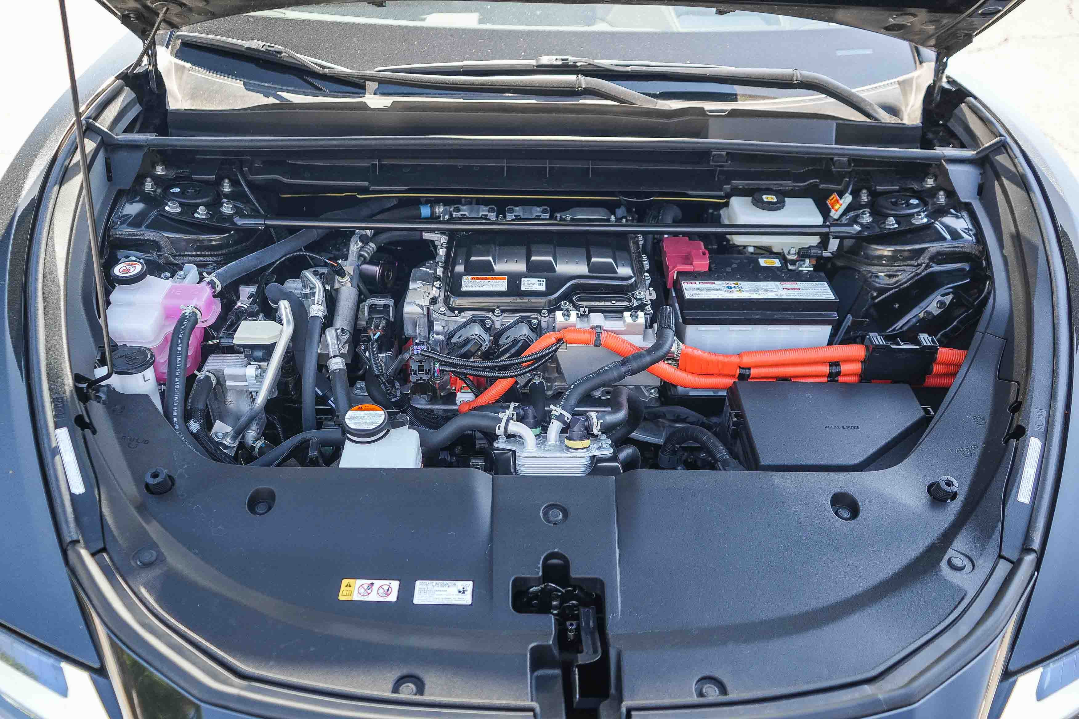 Used 2024 Lexus RZ 300e Premium w/ Technology Package FWD image 26