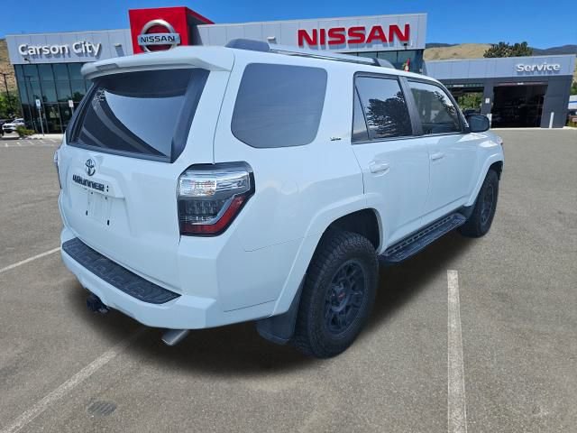 Used 2021 Toyota 4Runner SR5 Premium image 8