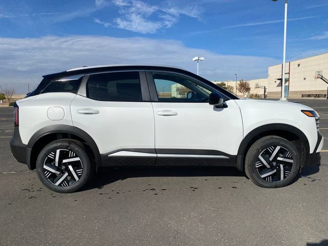 New 2026 Nissan Kicks SV image 7