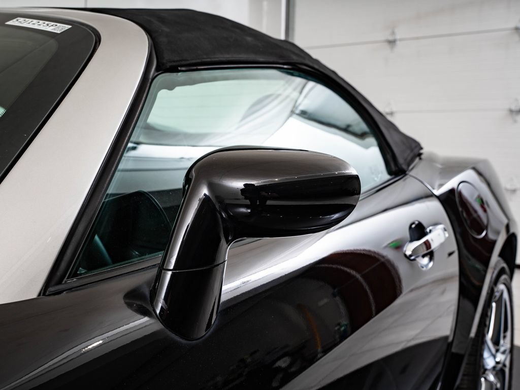 Used 2007 Saturn Sky w/ Premium Trim Pkg RWD image 16