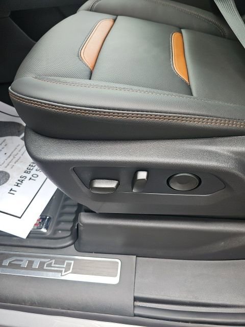 New 2026 GMC Sierra 1500 AT4 w/ AT4 Premium Package image 14