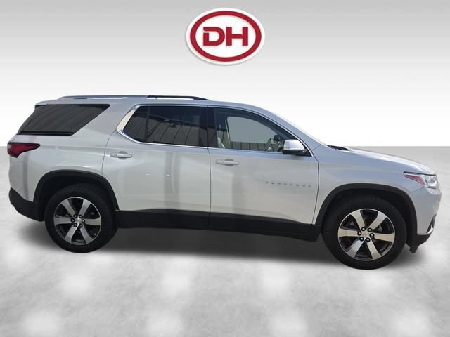 Used 2018 Chevrolet Traverse LT w/ LPO, Floor Liner Package AWD/4WD image 6
