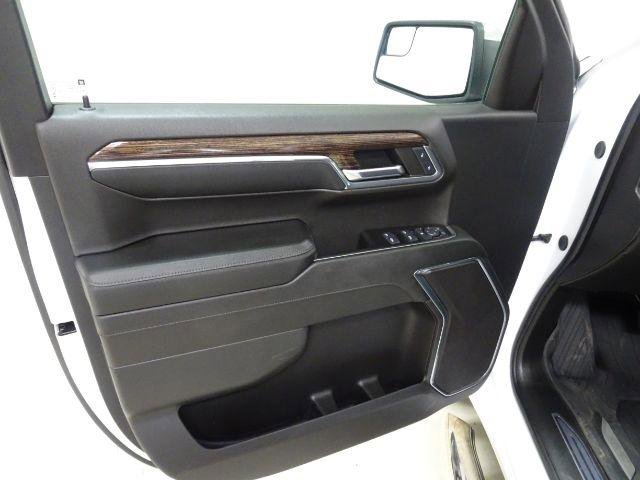 Used 2024 GMC Sierra 1500 SLE image 21