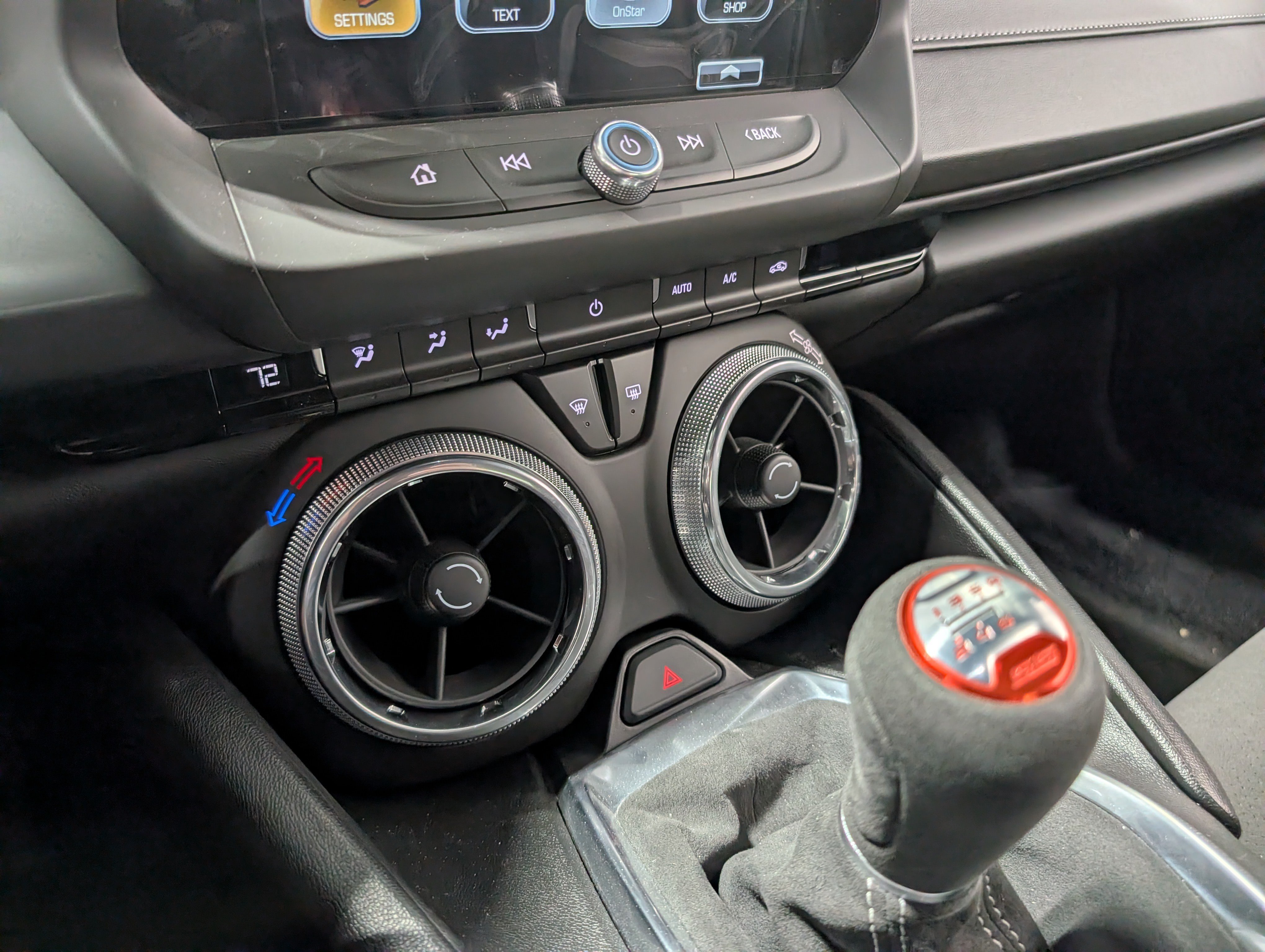 Used 2018 Chevrolet Camaro SS RWD image 22