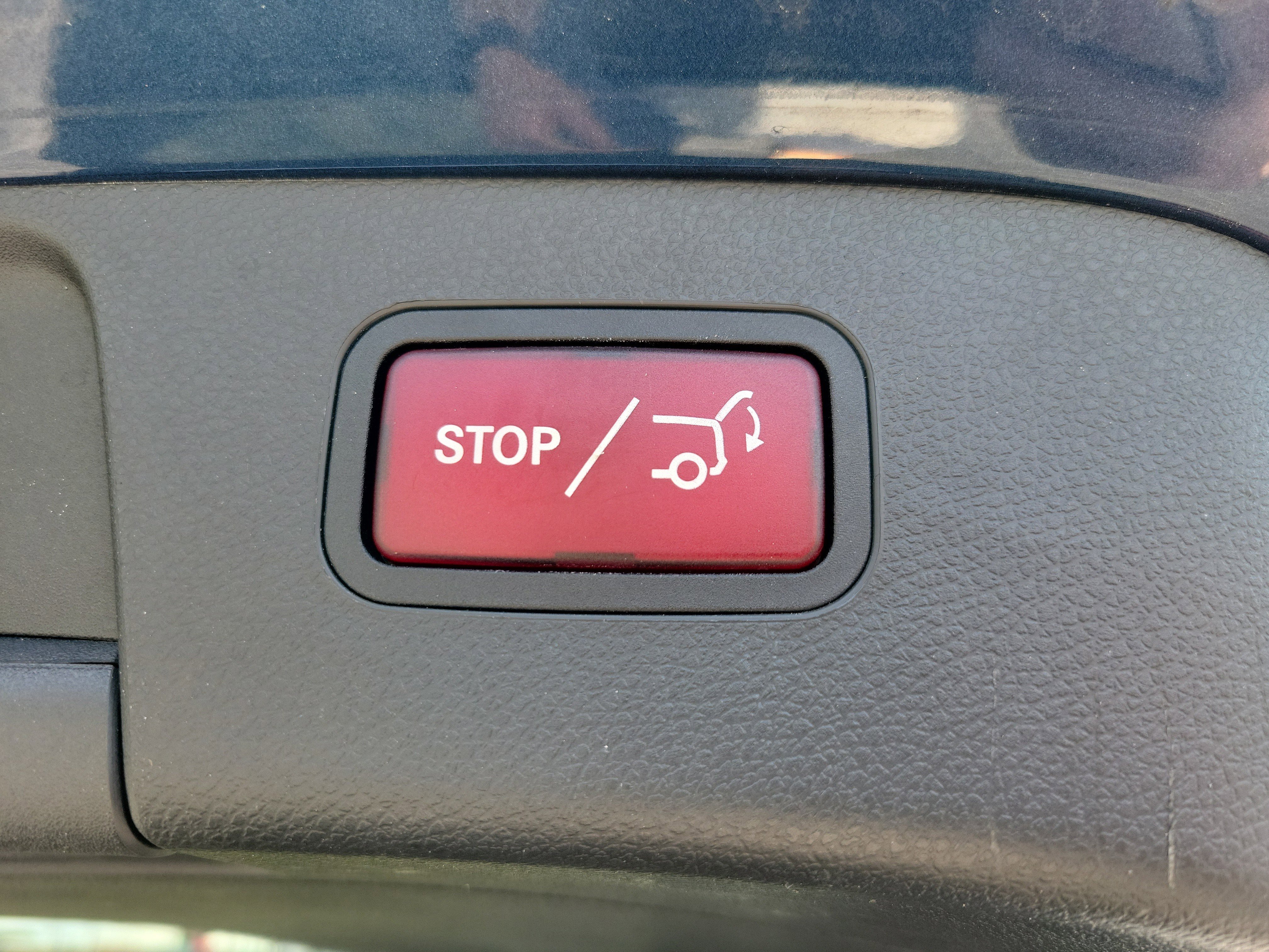 Used 2019 Mercedes-Benz GLA 250 4MATIC image 18